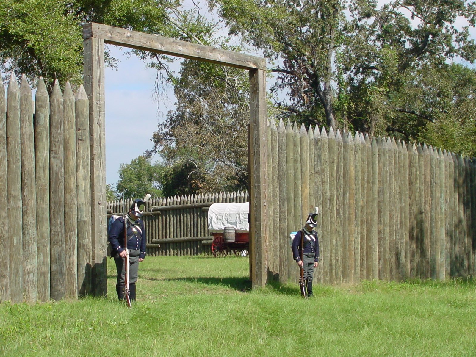 Fort Mitchell stockade and living-history soldiers